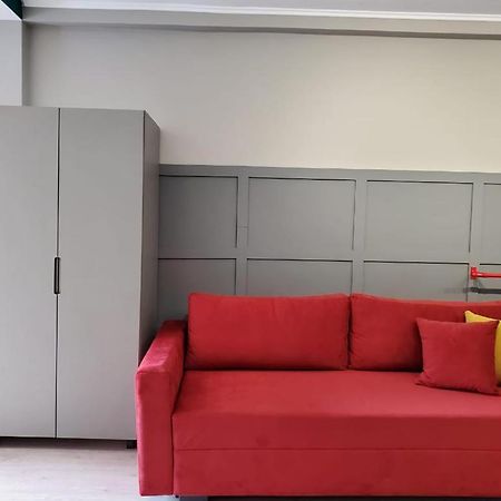Helga'S Deluxe 3 Apartment ティラナ エクステリア 写真