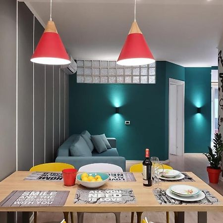 Helga'S Deluxe 3 Apartment ティラナ エクステリア 写真