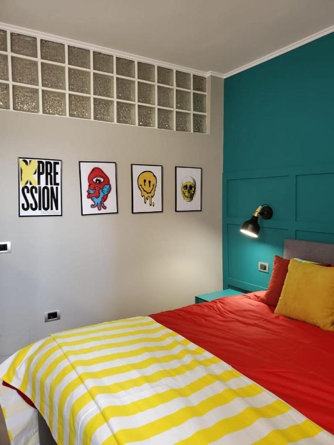 Helga'S Deluxe 3 Apartment ティラナ エクステリア 写真