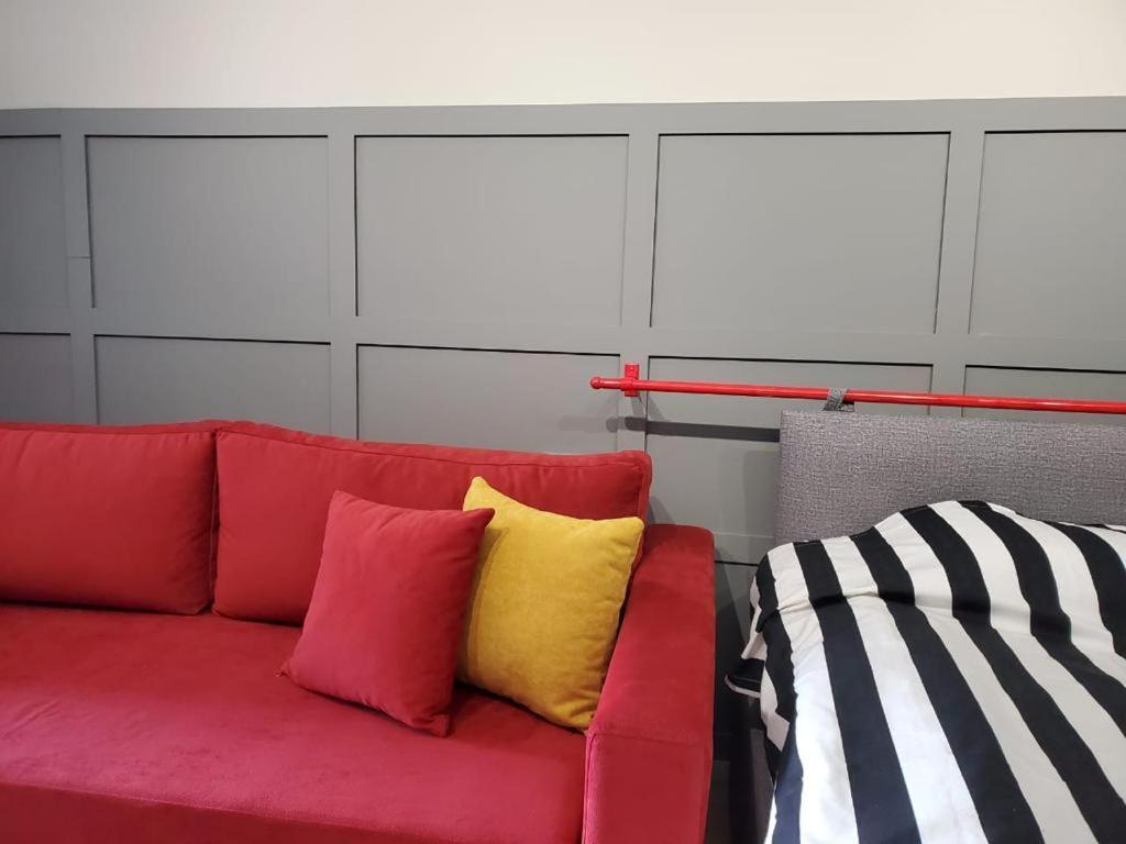 Helga'S Deluxe 3 Apartment ティラナ エクステリア 写真